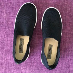 Steve Madden Slip-On Sneakers in Black Size 8.5